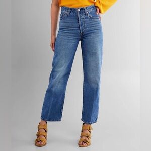 Levi's Ribcage Straight Jean